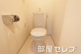 清潔感のあるトイレです。