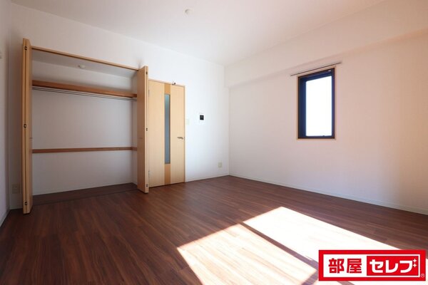 ※写真は803