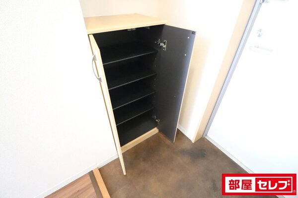 ※写真は803