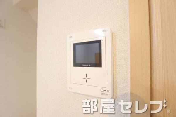 安心TVモニターホンです。