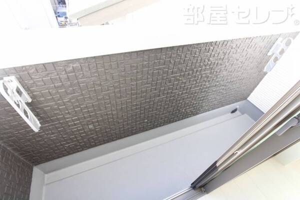 203号室撮影。