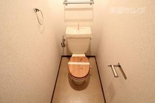こだわりの内装はトイレにも及びます