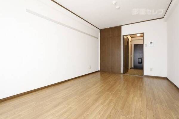 この広いお部屋を１人占めしてください