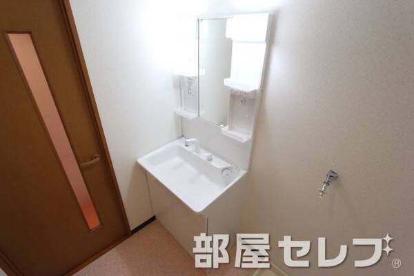 綺麗で快適な洗面所。