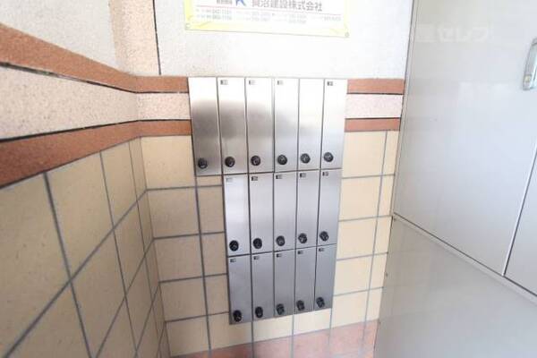 入れやすいポスト