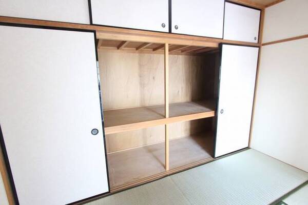 202号室の写真になります。