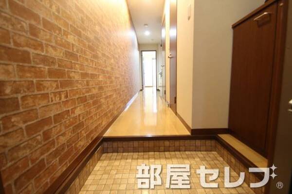 玄関口。
