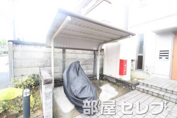 自転車置き場です。