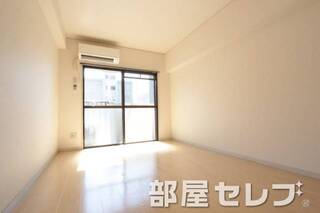 日当たり良く明るいお部屋です。