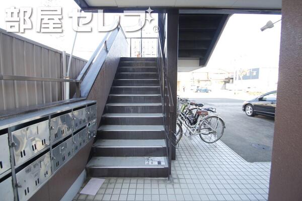 1階エントランス部分です