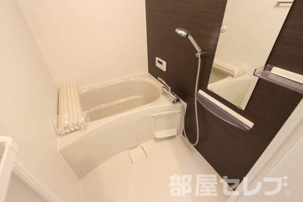 101号室の写真になります。