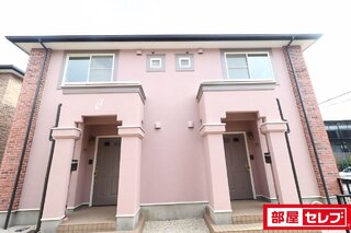 本郷駅まで徒歩圏内、オシャレなテラスハウス。