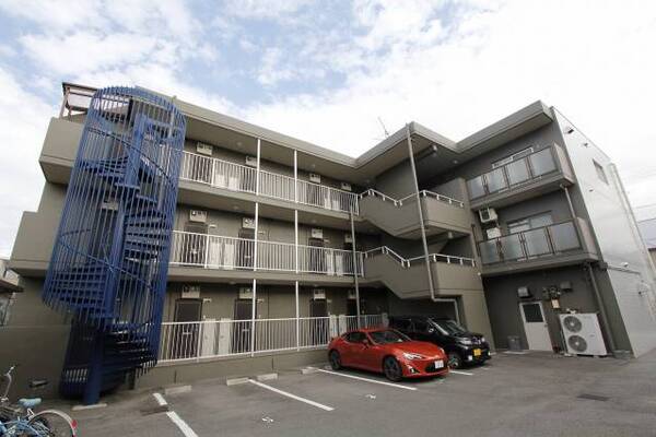 堂々とした外観です。