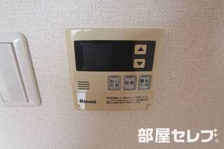 ※203号室内装写真参照