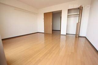 正方形に近いお部屋は使いやすいですよ