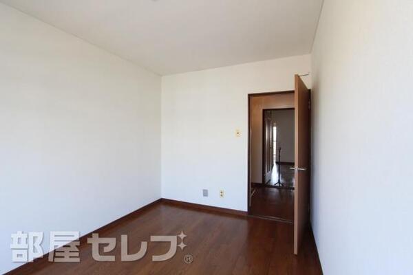 綺麗なお部屋です。