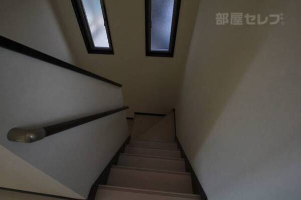 ※A号室内装写真参照