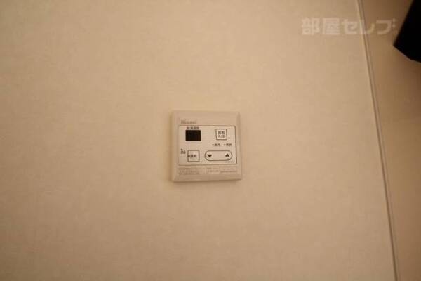 ※A号室内装写真参照