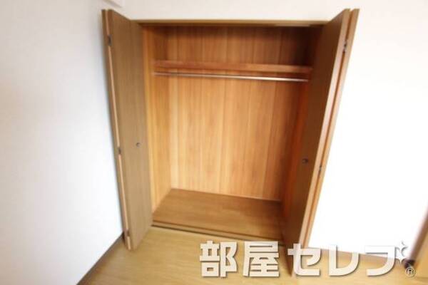 クローゼット。