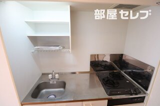 ※601号室内装写真参照