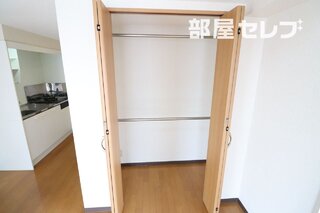 ※601号室内装写真参照