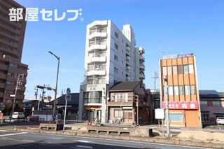 オフィス兼用ビルです