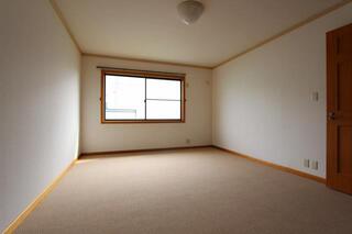 ウォークインクローゼットのあるお部屋です。