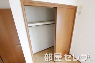 大収納。他号室の写真です。