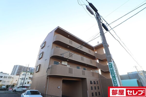 オシャレなフォルムの綺麗な外観。