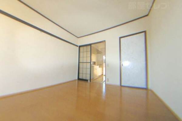 四角いお部屋でレイアウト自由！