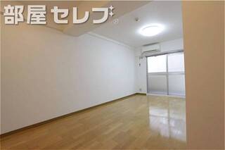 脱衣所も広いですよ