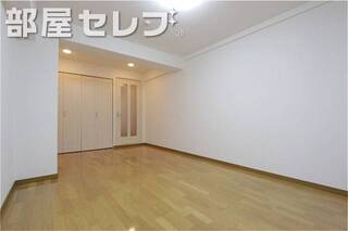 エレベーターあります