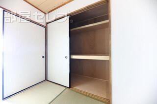 ゆったりとした収納です。