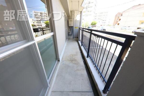 風通しの良いベランダです。
