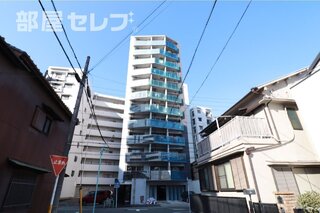 オシャレな外観