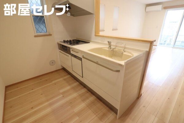 102のお部屋の写真となります。