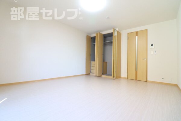 画像は角部屋の画像です