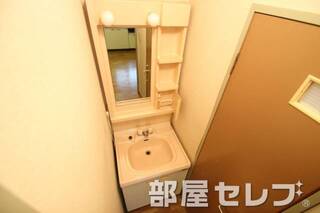 独立洗面で快適。