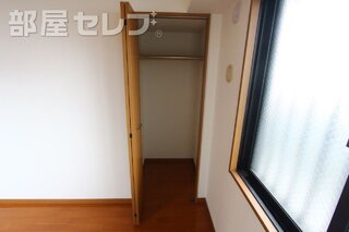 収納のある居室。