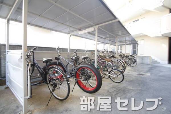 自転車置場2箇所あります。