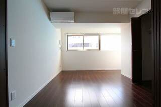 洋6.8帖のお部屋です。