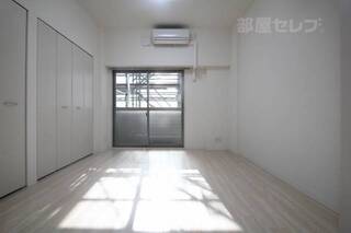 ※201号室室内参照