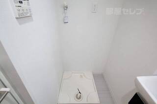 ※201号室室内参照
