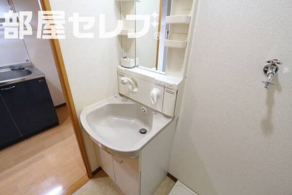302号室の写真になります。