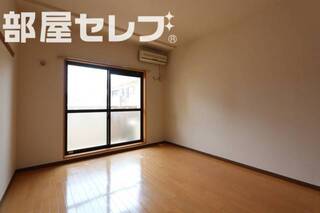 302号室の写真になります。