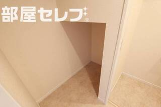 洗面所横
