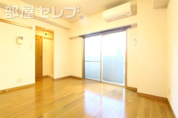 小窓ついていますので風通しが良いです。