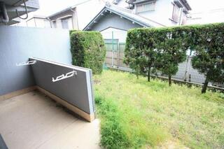 庭付きのベランダです。