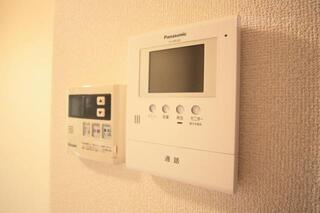 TVモニターフォンで来客時も確認できます。