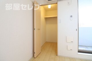違うお部屋の写真になります。